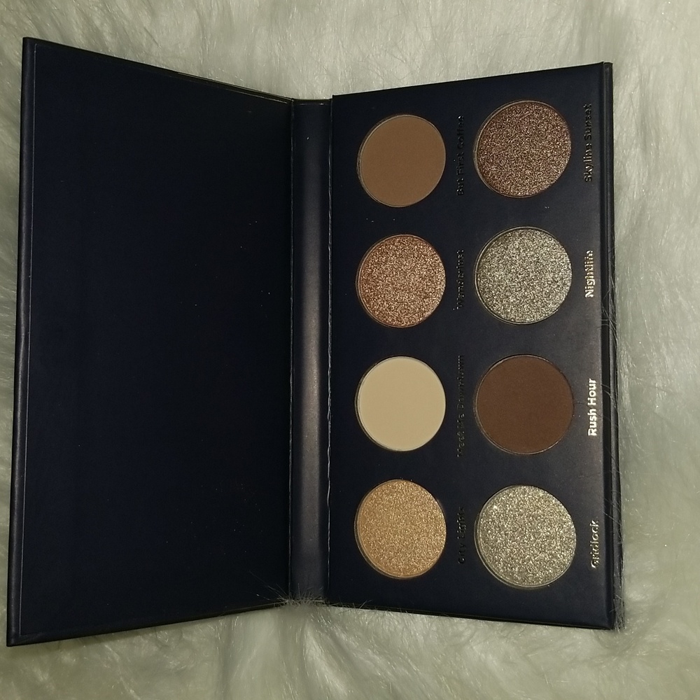 Makeup palette